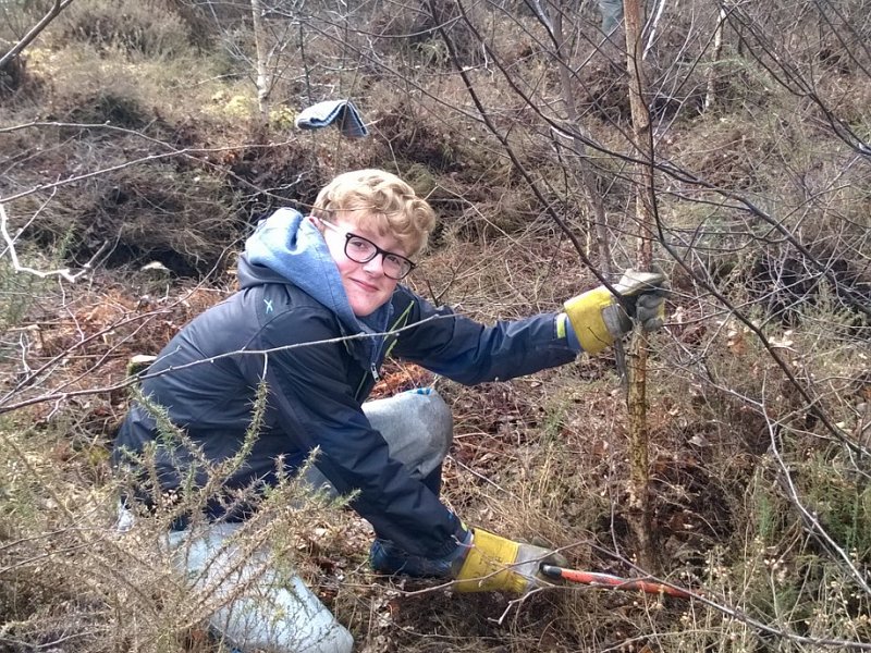 Saturday Hit Squad volunteers at Iping Common
